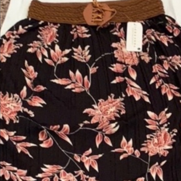 vintage retro style floral, leaf  print - Picture 3 of 4